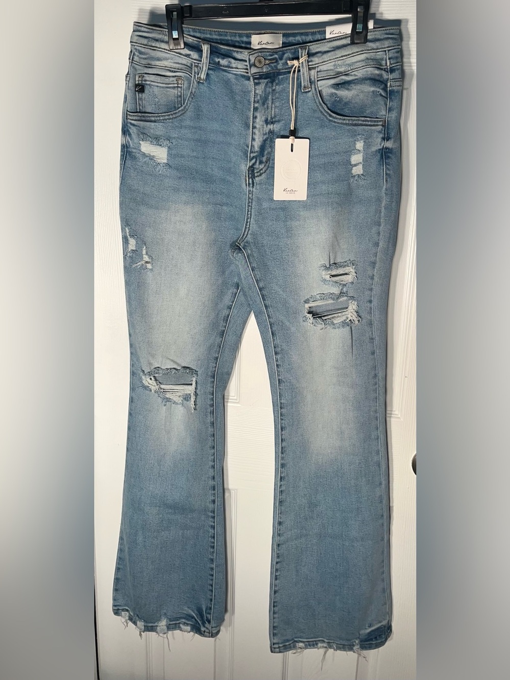 Women’s KanCan High Rise Flare Distressed Jeans Light Wash Size 13/30 Blue
